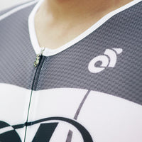 APEX Aero Lite Short Sleeve Tri Suit Champion System UK